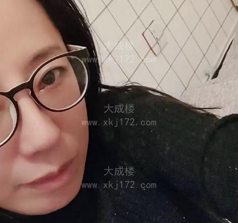 性感闷骚熟女