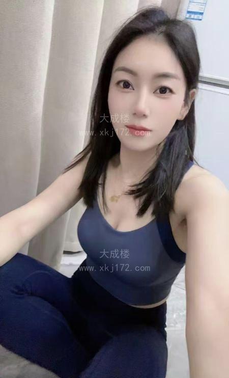 江夏大奶御姐