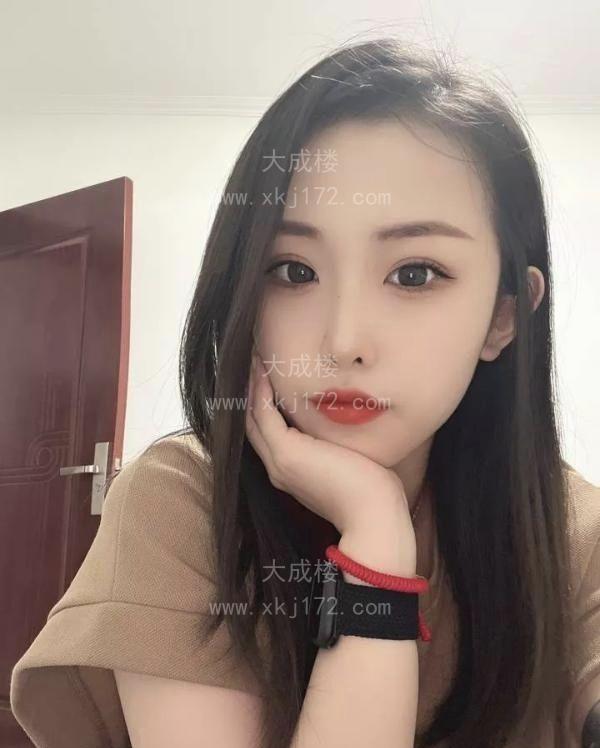 晋源纯欲小娘们