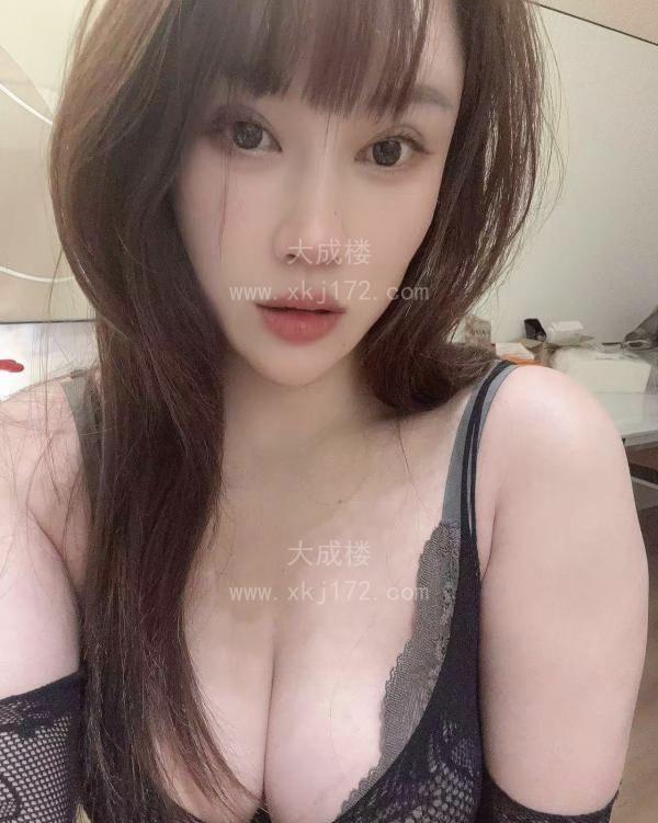 风骚大胸御姐