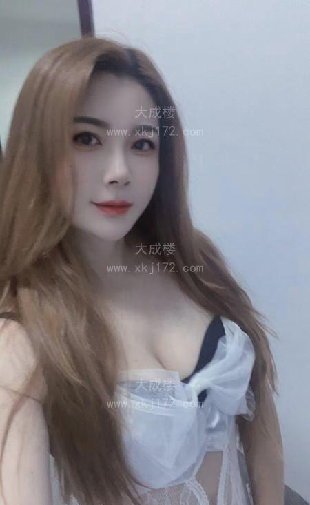 黄埔翘腚优优
